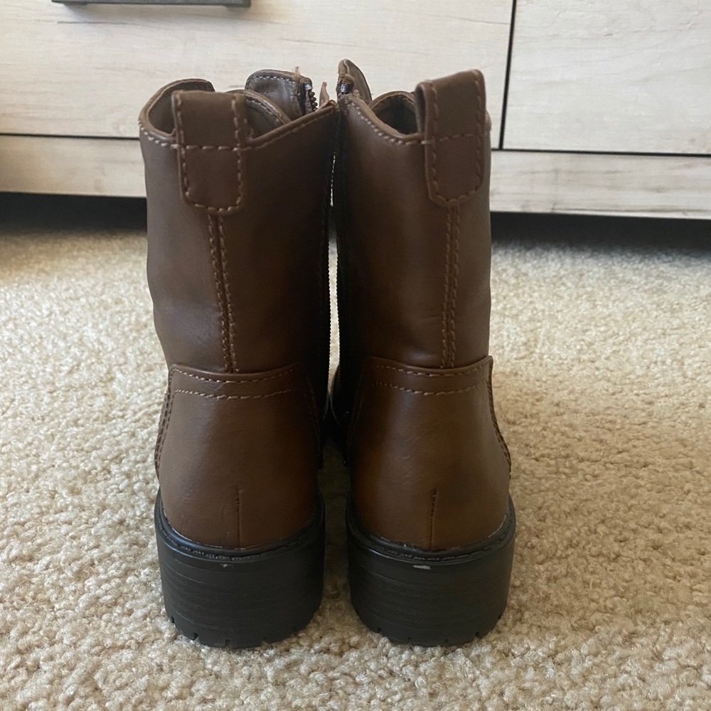 Universal Thread (Target) Combat Boots - image 3